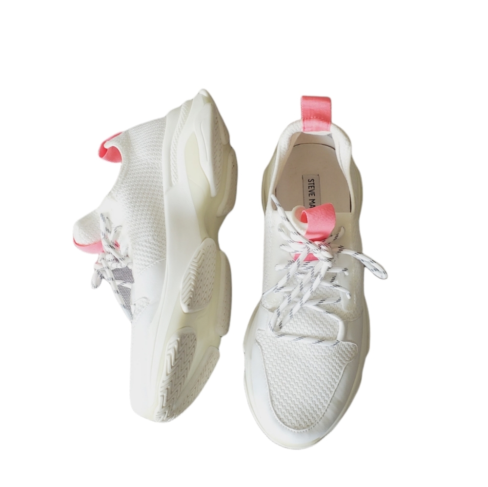 Steve Madden GAURI Dad Sneaker Off-White knit/Hot pink platforms athletic